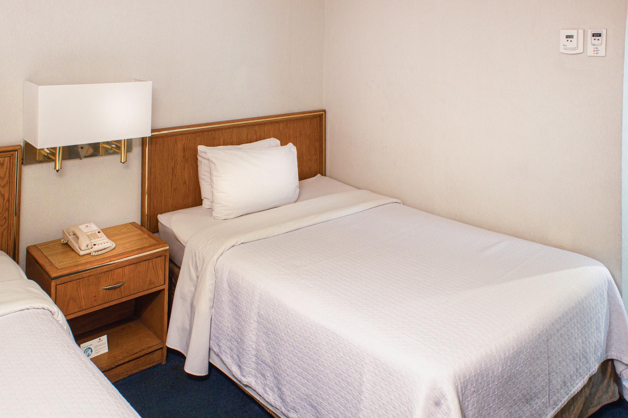 Travohotel Monterrey Historico Екстериор снимка