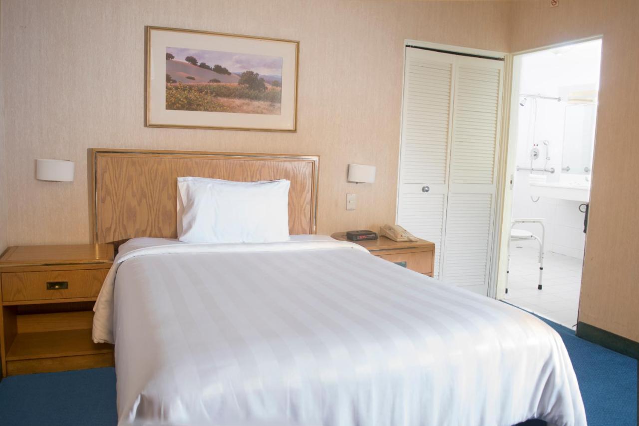 Travohotel Monterrey Historico Екстериор снимка